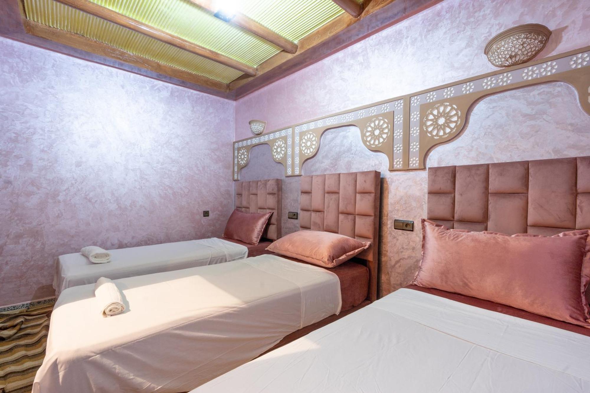 Riad Imnane Lodge Tamgaist Номер фото